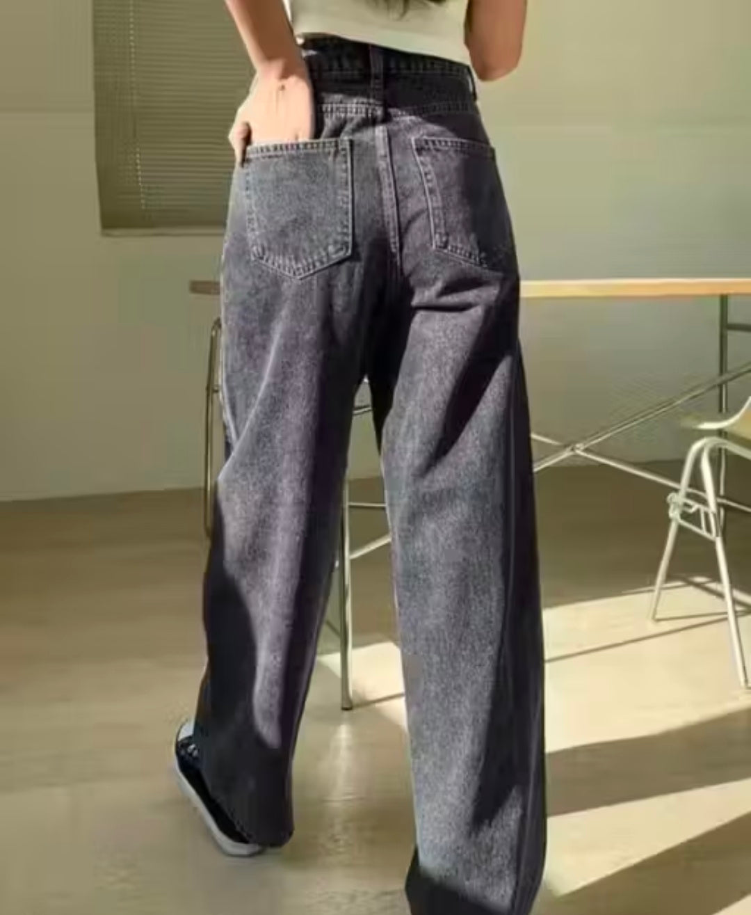 STYLISH JEANS