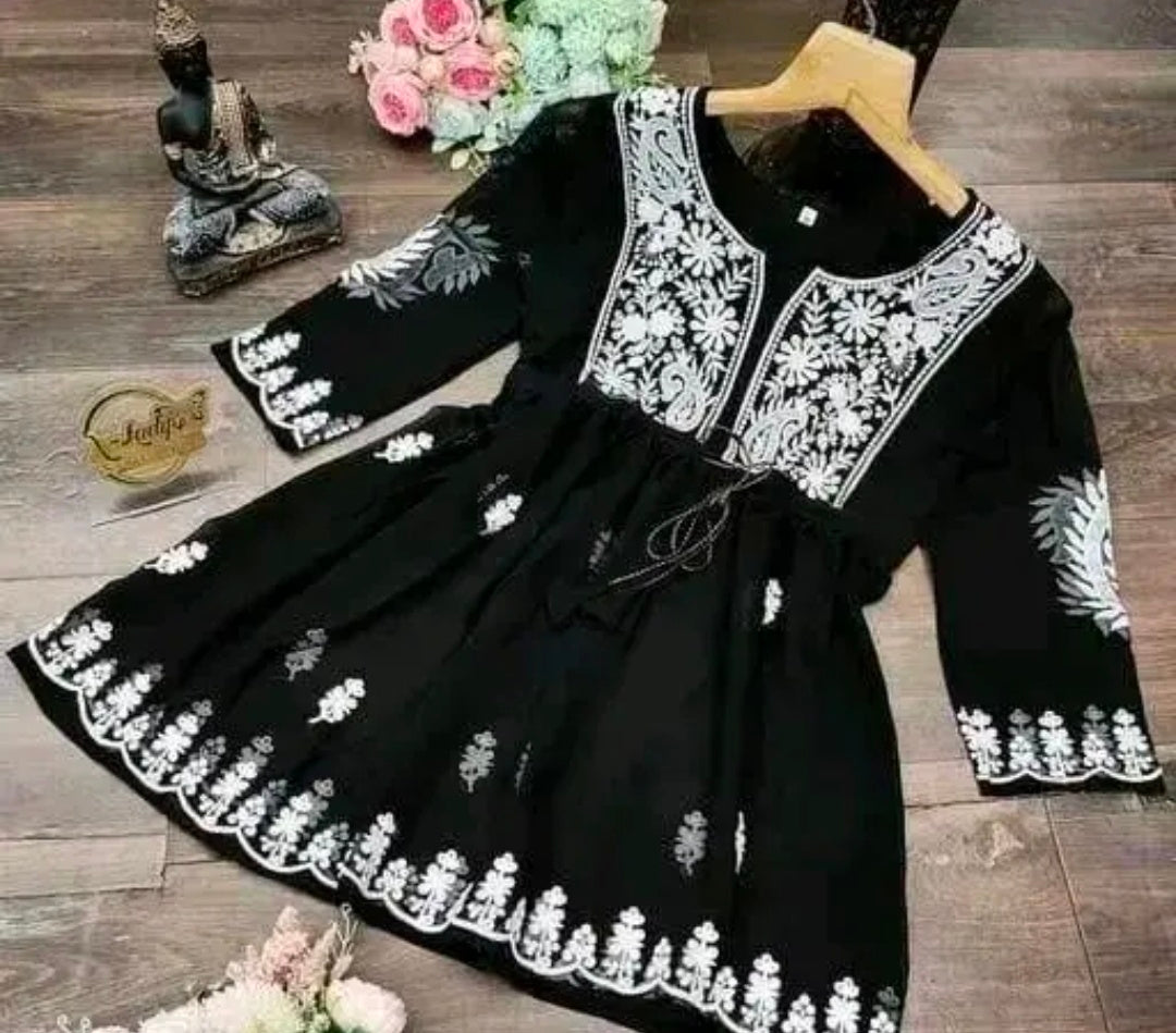 Myra Fashionable Kurtis