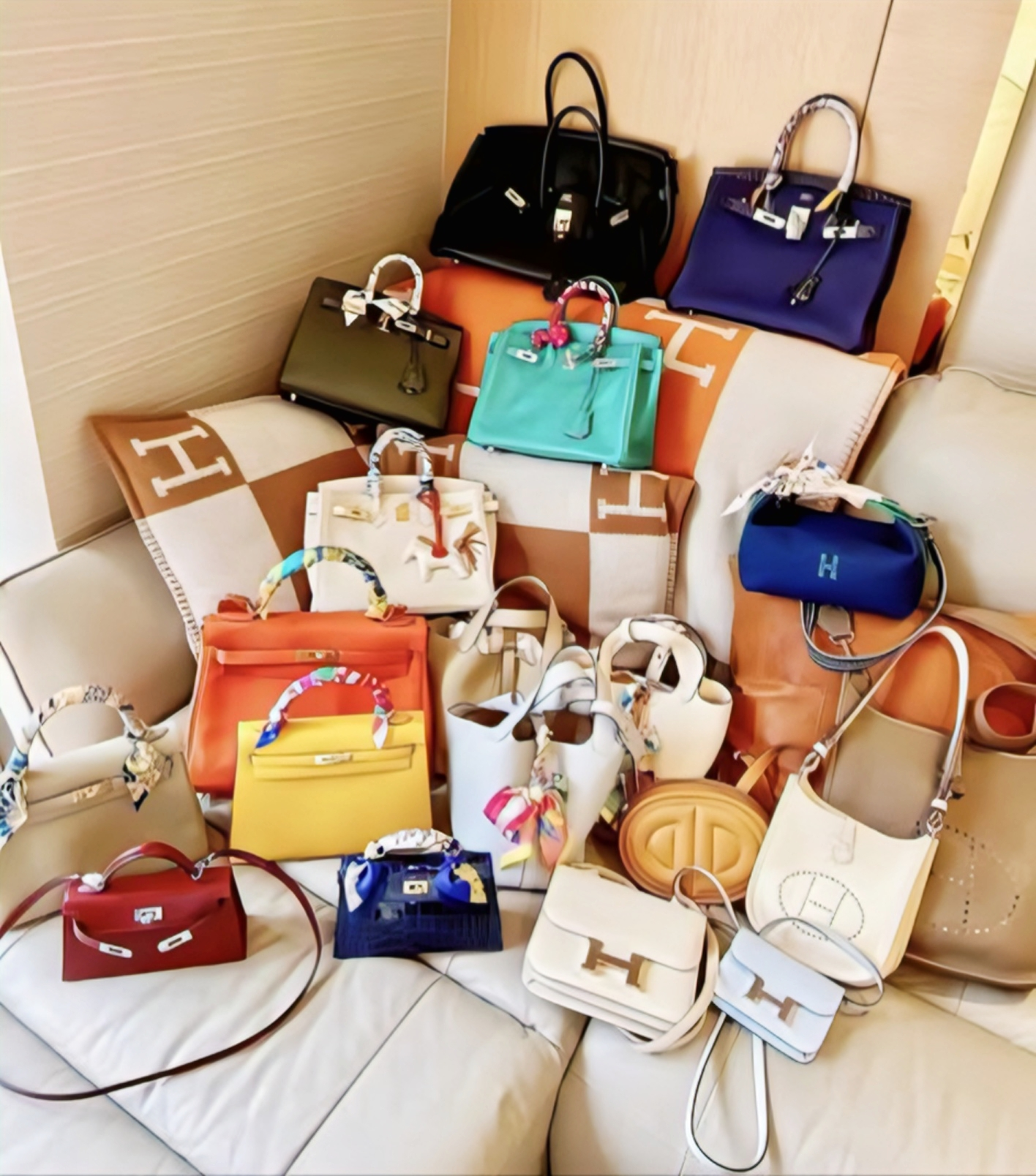 Bag & Purse Collection