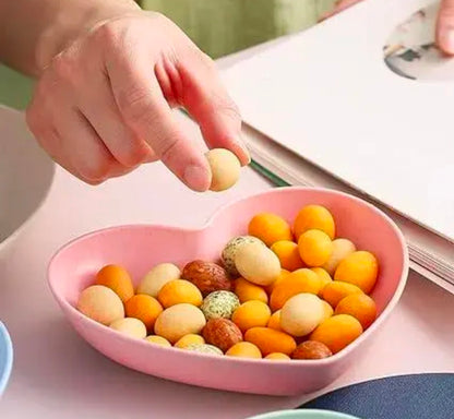 6 Pcs Fruit Plate Food Grade BPA Free Heart-Shaped Desktop Spit Bone Dish Fruit Tray Dessert Plates Fruit Dish Reusable Plate Set Salad Plates Dinner Plates Appetizer Dinner Plates Small Serving Plates Small Plate baby plate snack plate (COLOR - PINK)