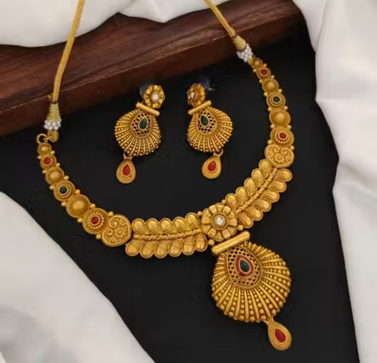 Allure Glittering Jewellery Set