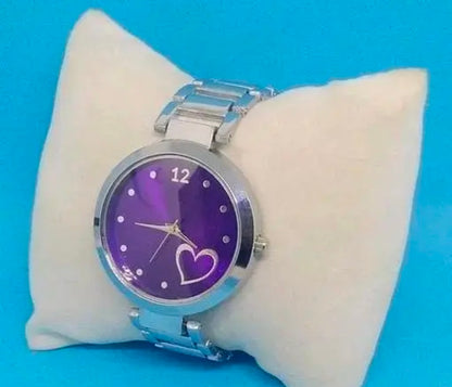 Best Selling High Quality Trendy Heart Designer Dial Metal Chain Belt Analog Watches for Women Watches for Girls Watches for Ladies Watches