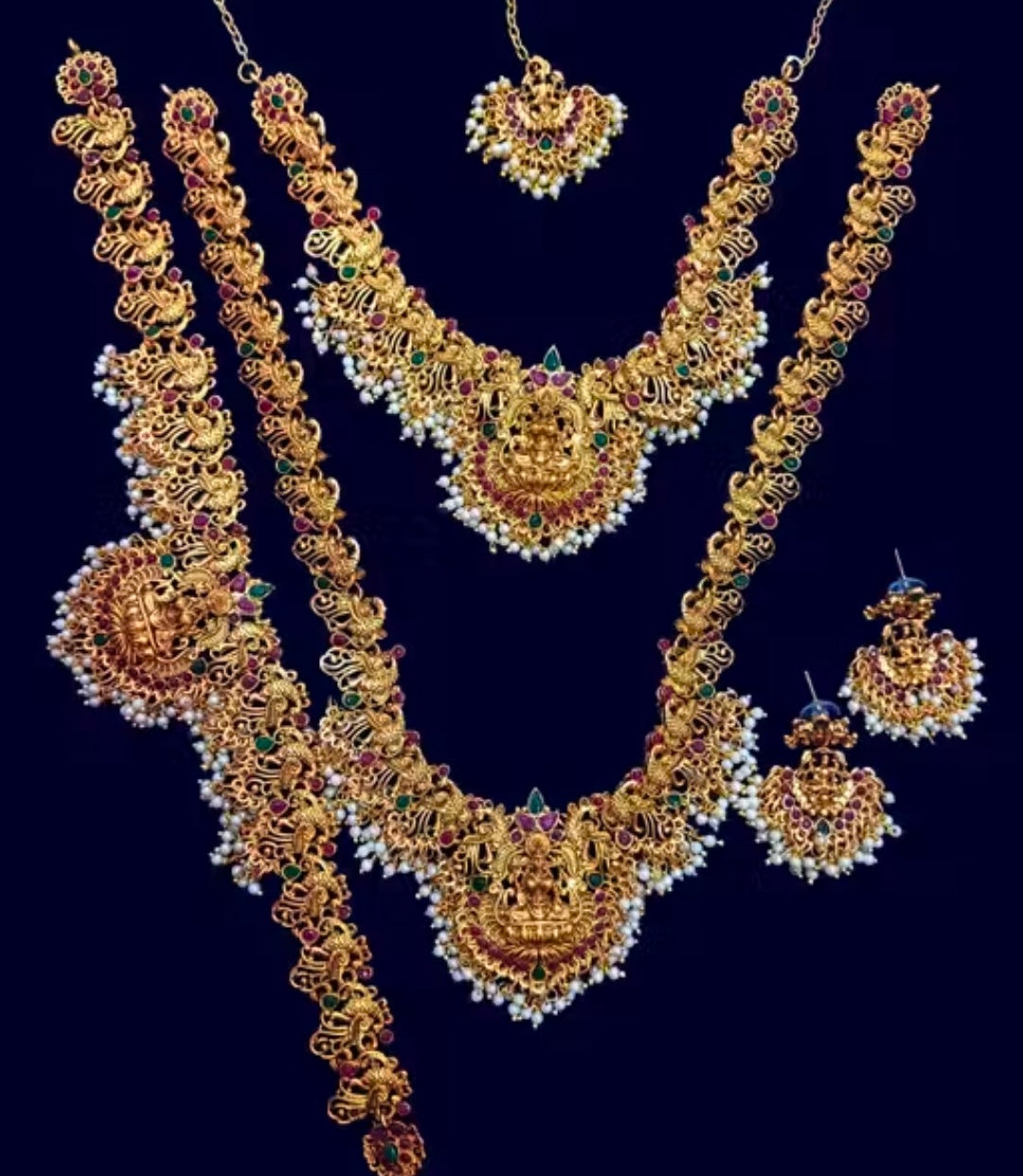 MAAI Exquisite Matte Gold Plated Temple Necklace With Kamar belt and mang tika