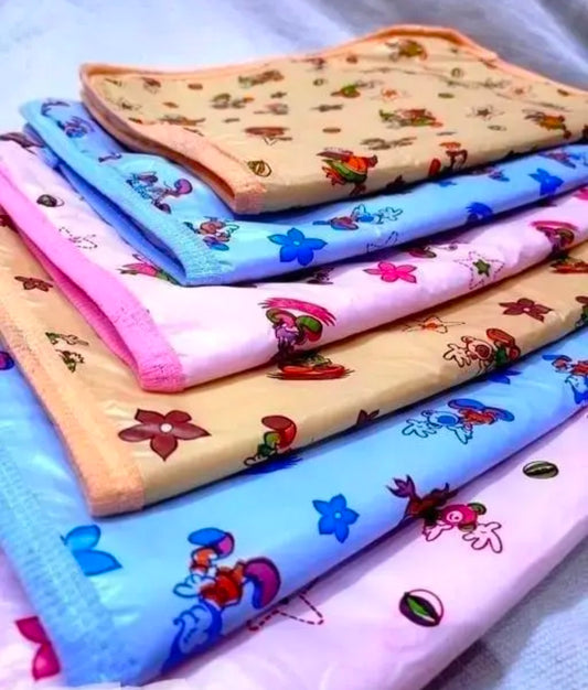Zombata New Born Baby Mat/Waterproof sheet for baby | Pvc both side and Microfibre filed inside | Best for 0-4 month babies - SMALL (PACK OF 3)
