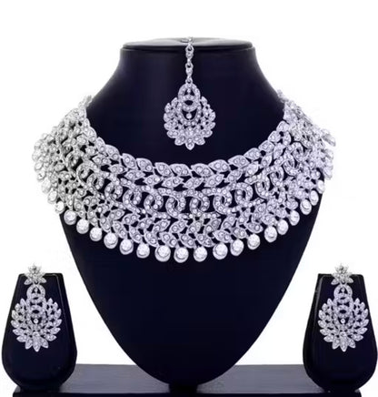 Sterling Rhodium Plated Jewellery Set With White Austrian Daimond