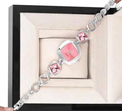 New Fancy Solid Dial Attractive Metal Chain Attractive Bracelet Analog Watch for Women