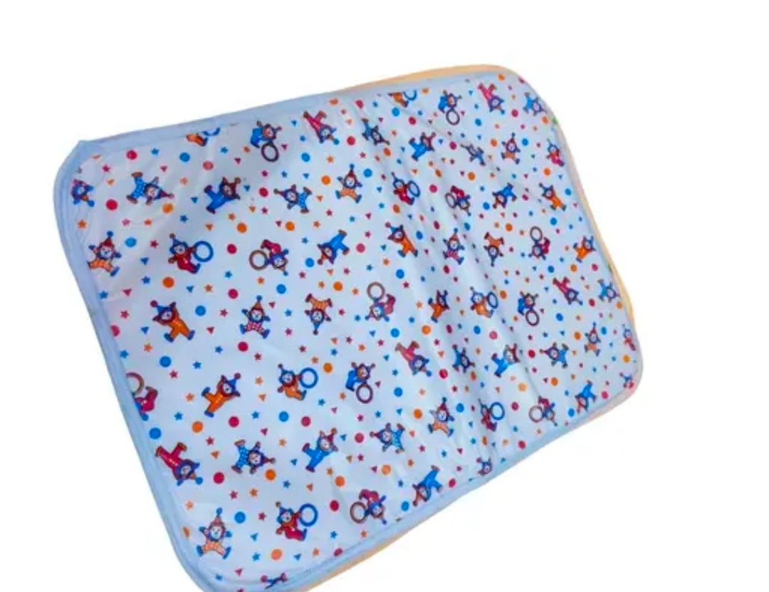 Zombata New Born Baby Mat/Waterproof sheet for baby | Pvc both side and Microfibre filed inside | Best for 0-4 month babies - SMALL (PACK OF 3)