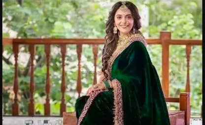 FASHION TODAY WOMEN SPECIAL WEDDING SUPERHIT TRENDING NAVY BLUE VELVET SAREE WITH BLOUSE || Saree For Women || Fancy Saree For Women || Bollywood Designer Party Wear Wedding Festive Saree/Sari For Women With Stylish Blouse